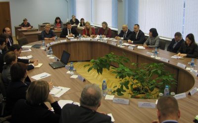 Круглый стол на тему «Финансовые и страховые услуги: тенденции, проблемы и перспективы развития»