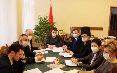 Рабочая встреча председателя Постоянной комиссии Палаты представителей по здравоохранению