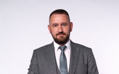 Поздравляем Андрея Валерьевича Рычко, заместителя генерального
директора Государственного предприятия «Белорусская национальная
перестраховочная организация», с 40-летним юбилеем!