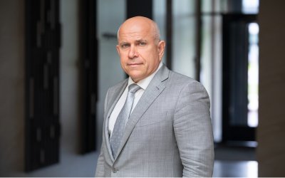 Поздравляем первого заместителя генерального директора ЗАСО "КЕНТАВР" Сергея Прохорчика с юбилеем!
